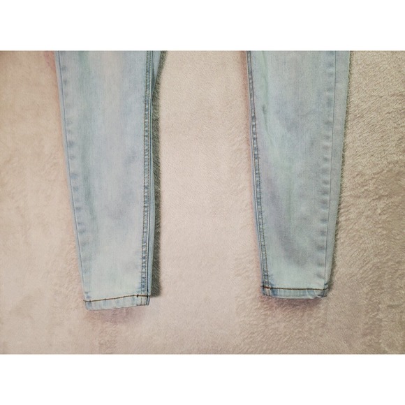 Womens Jeans Size 28 Blue Denim Cotton Light Wash Pockets Flat Front‎ Skinny Fit - Picture 3 of 8
